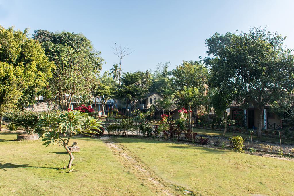 Chitwan Tiger Camp Resort